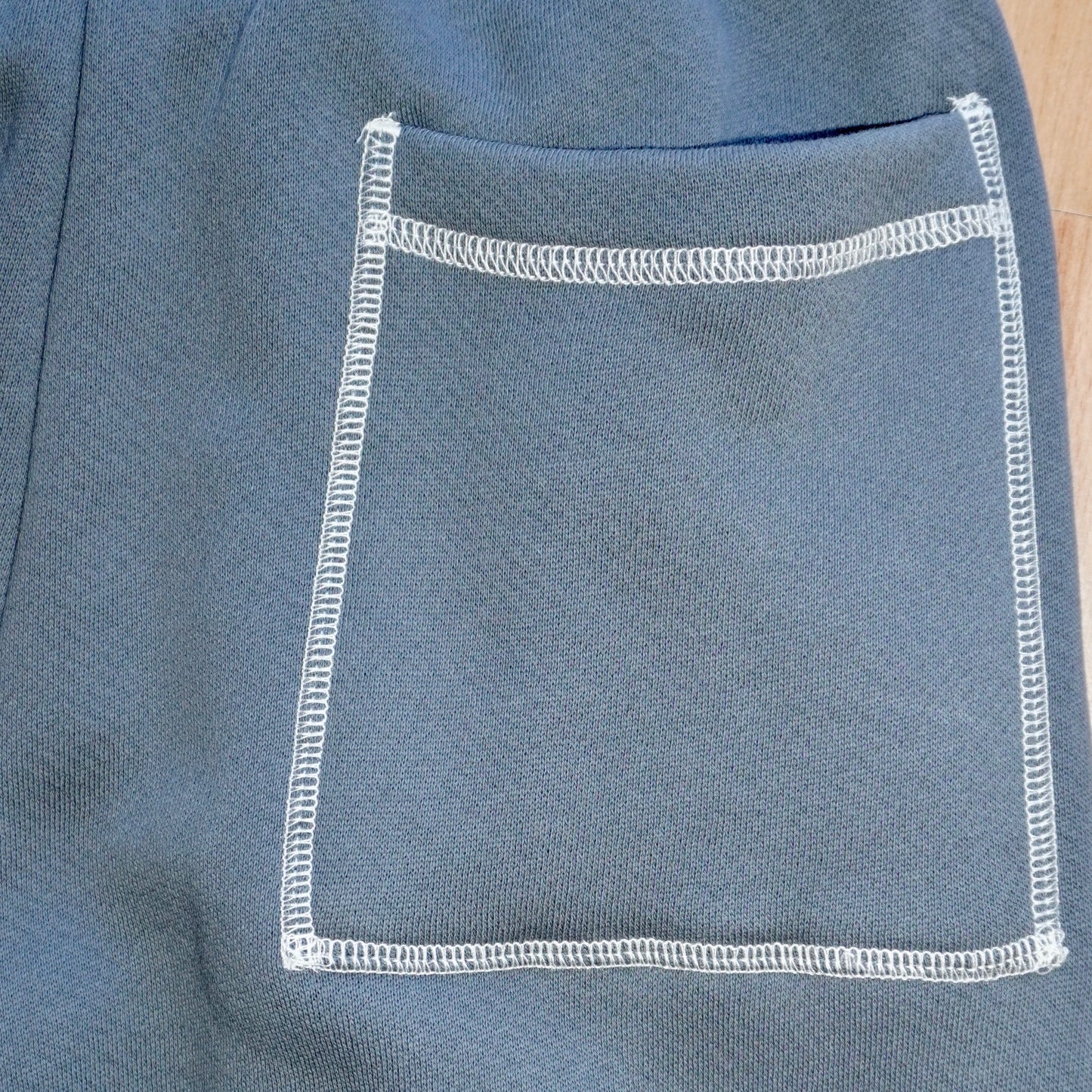 Wordmark Reverse Stitched Sweatpants (Slate)