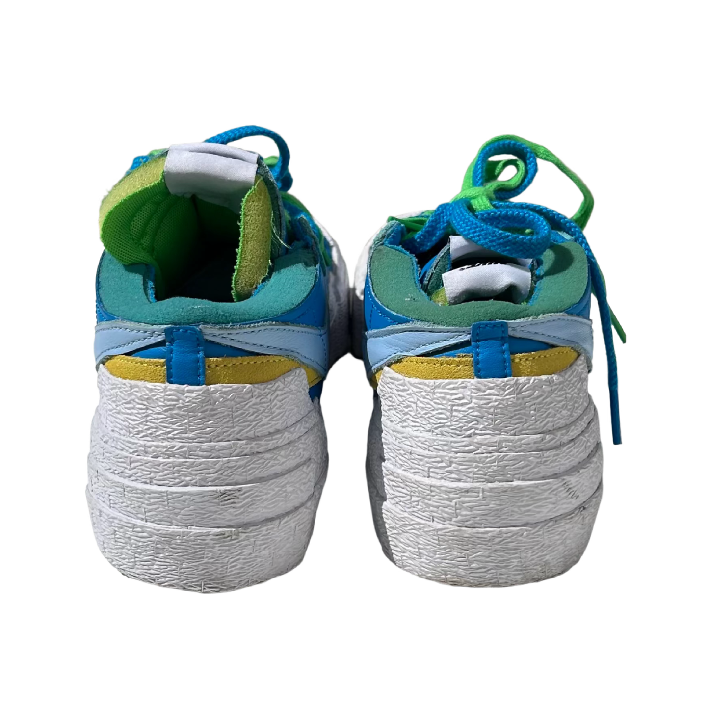 Blazer Low Sacai KAWS "Neptune" (De Uso)