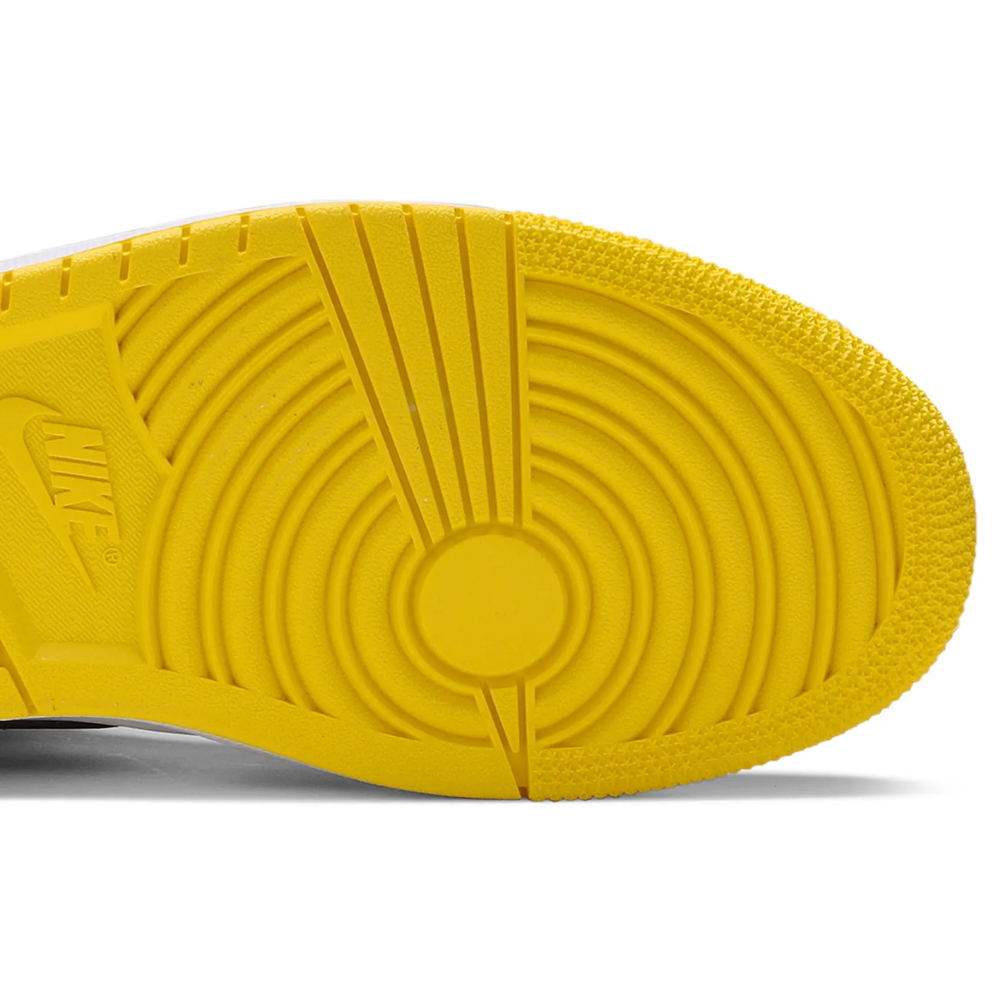 Jordan 1 Mid "Yellow Toe"