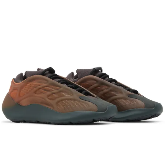 Yeezy 700 V3 "Copper Fade"