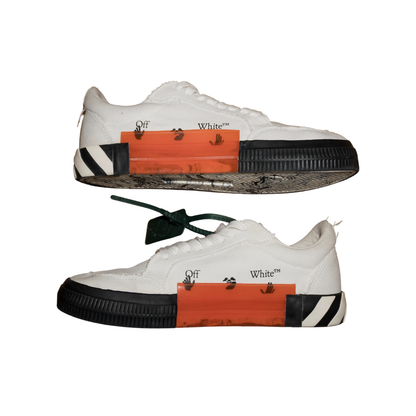 Off-White Low Vulcanized Canvas "White|Black" (De Uso)