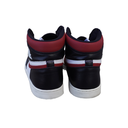 Jordan 1 Retro High "Gym Red" (De Uso)
