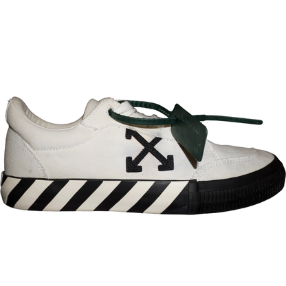 Off-White Low Vulcanized Canvas "White|Black" (De Uso)
