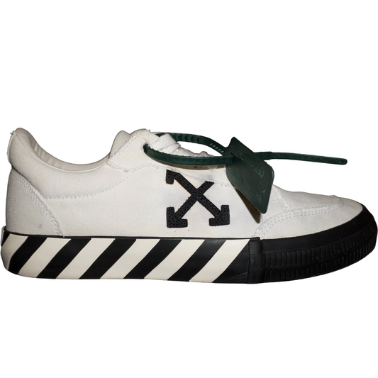 Off-White Low Vulcanized Canvas "White|Black" (De Uso)