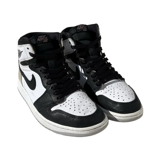 Jordan 1 Retro High OG "Stage Haze" (De Uso)