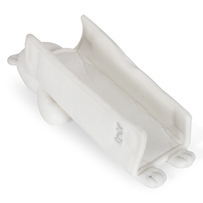 Nermal Loves Seat Belt Cover (White)