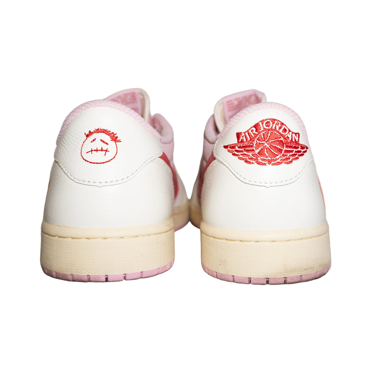 Jordan 1 Low OG x Travis Scott “Tropical Pink” (De Uso)