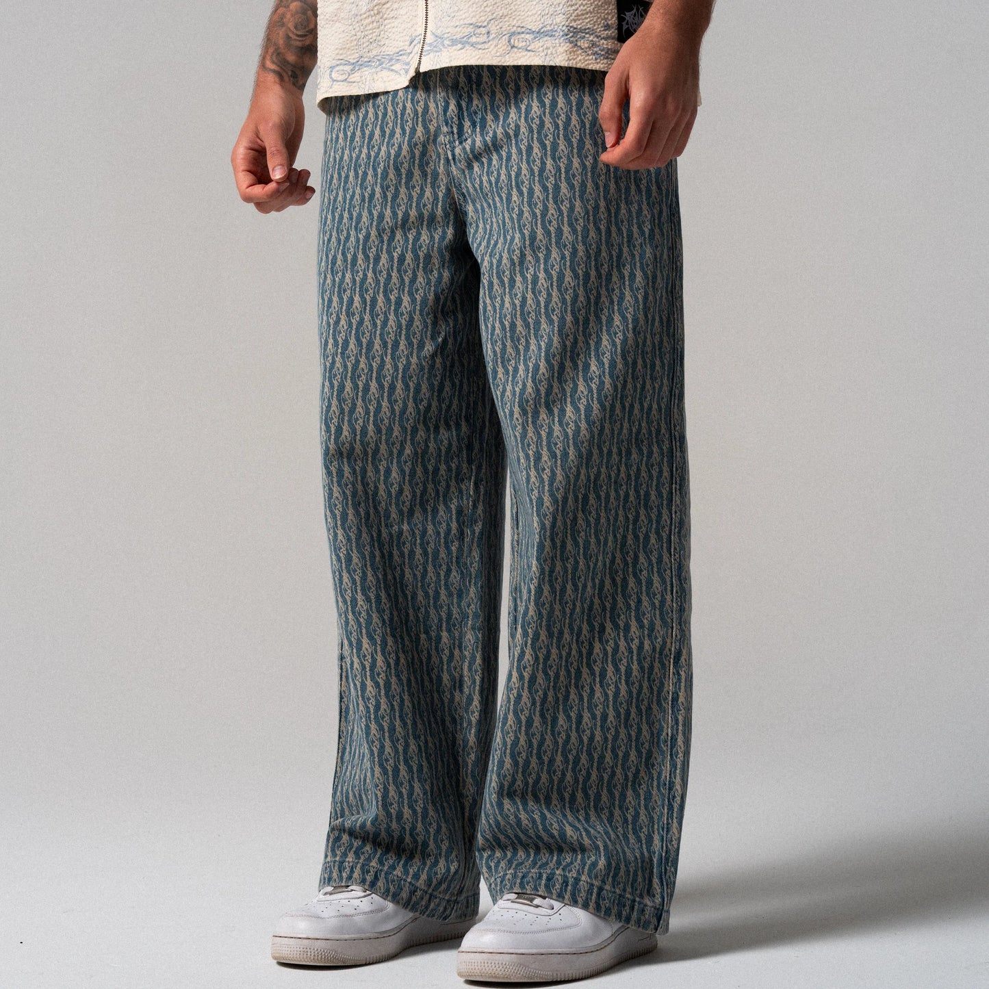 Western Roads Wide Fit Pants (Medium Wash)