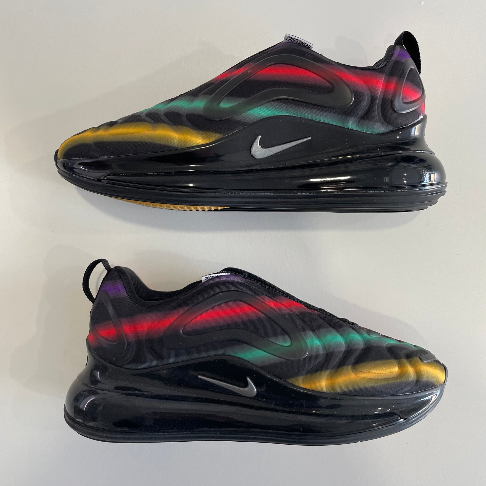 Nike Air Max 720 Color Streaks Shoe Treats