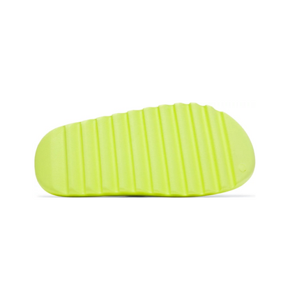 Yeezy Slide "Glow”